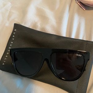 Quay black oversized sunglasses